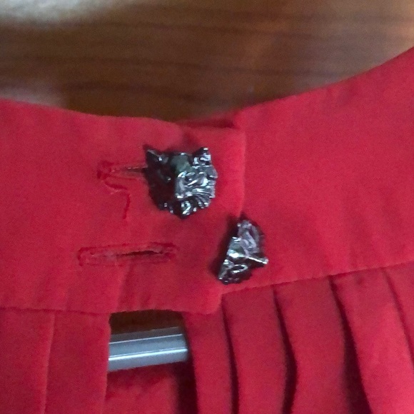 Red BCBG dress with pockets. In great condition. - Picture 3 of 6